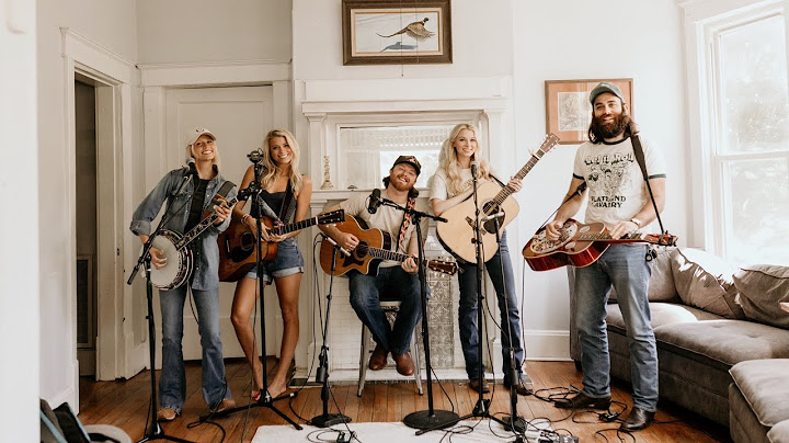 Colby Acuff - How Do I Feel Alive ft. The Castellows (Acoustic)