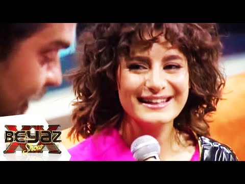 Atiye ve Serdar Ortaç'ın Şarkı Kapışması! - Beyaz Show