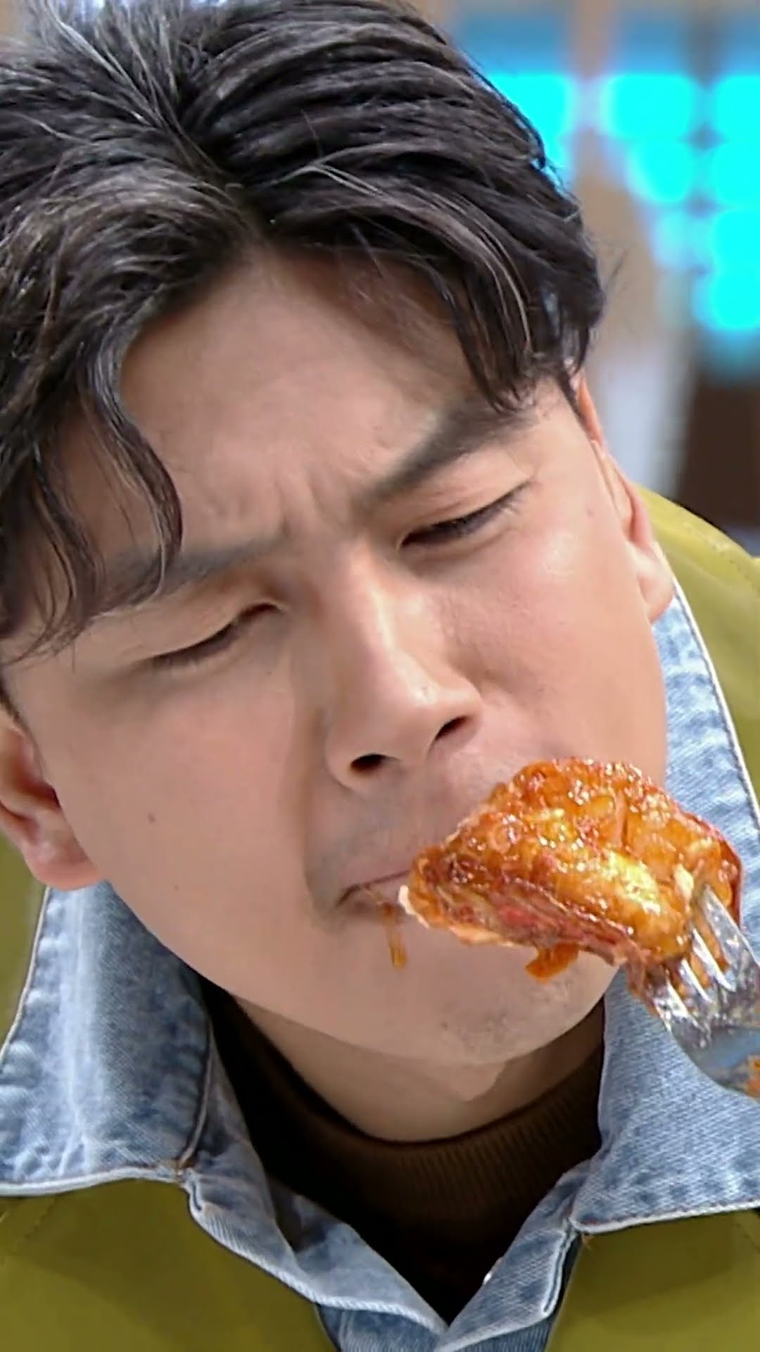 เมนู กุ้งราดซอสมะขาม ร้านบ้านเมี่ยงปู  #ปัญญา5ดาว