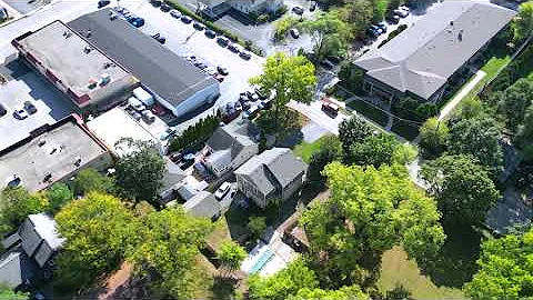 Welcome to 208 & 212 W. Ellis Ave in Libertyville!