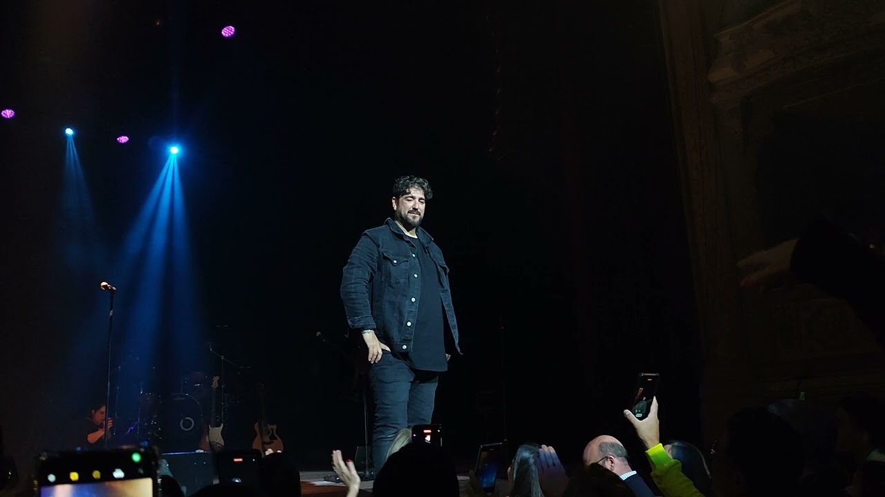Antonio Orozco - Estoy Hecho De Pedacitos De Ti (En Vivo en Teatro El Círculo) Rosario 04.06.23