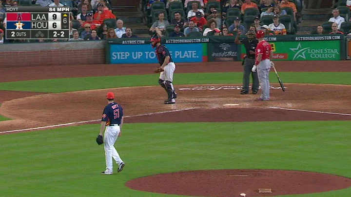 LAA@HOU: Hoyt strikes out the side in the 6th