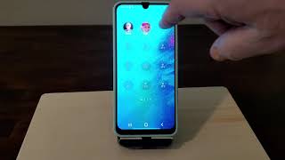 Direct Dial widgets on a Samsung Galaxy Phone Home screen screenshot 2