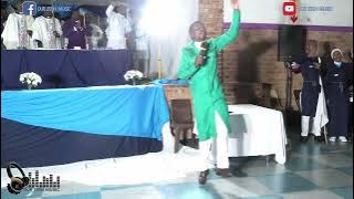 Bishop Gcina Masuku - Alikho Igama Elihle Njengalo || 14 October 2023 || Praise & Worship