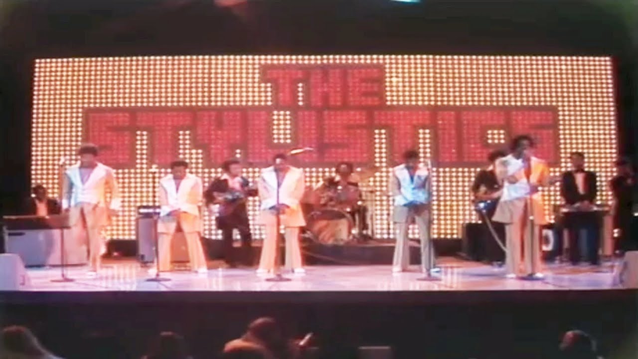 The Stylistics - You Make Me Feel Brand New (Live in Concert) [HD Widescreen Music Video]