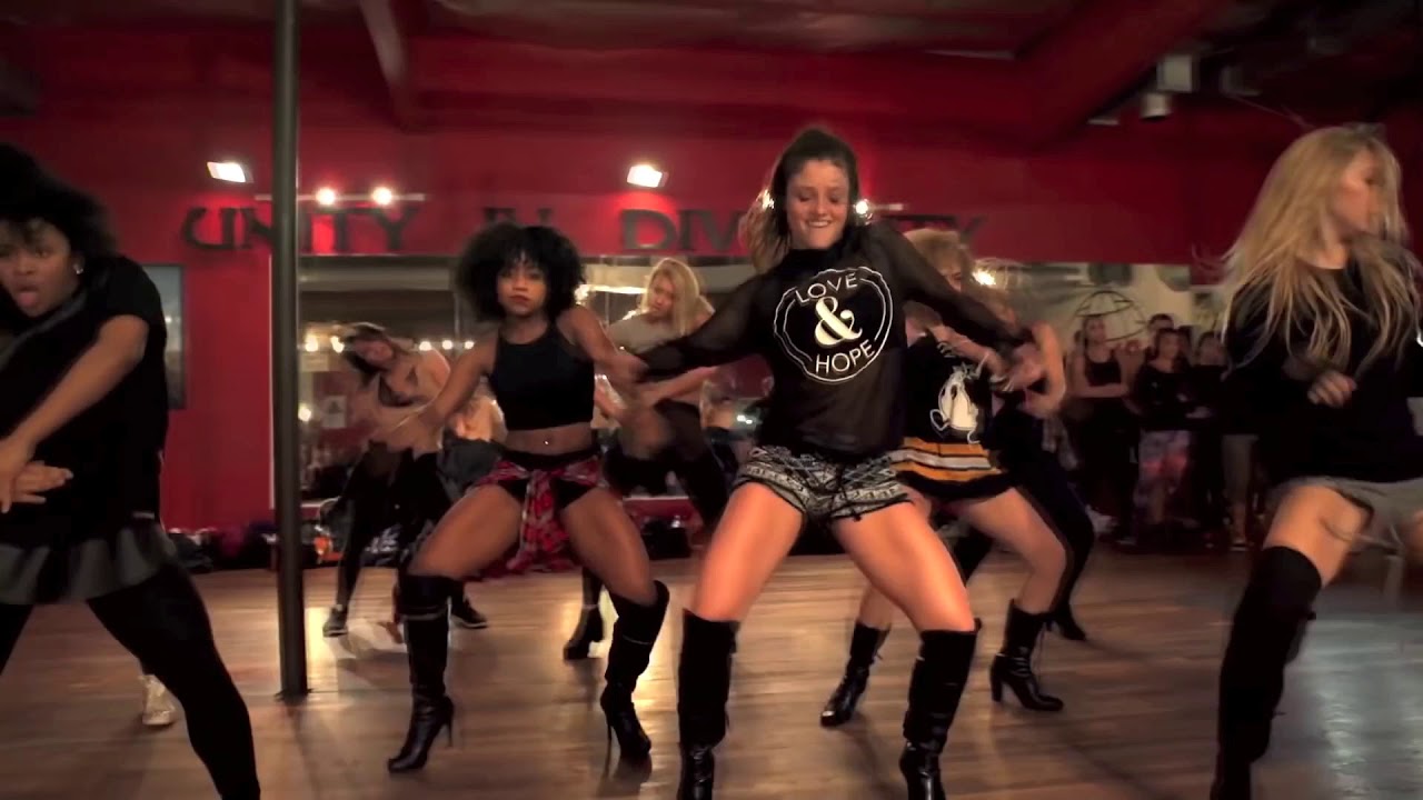 Sing Sing Sing - Bebo Best & The Super Lounge Orchestra - YouTube