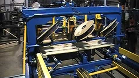 Pallet Chief Deck Mat System with Nail Clincher