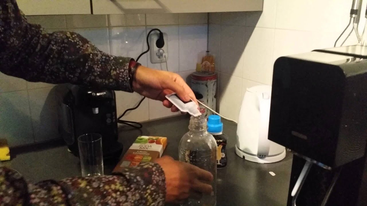 How to use SodaStream Source Metal Edition? YouTube