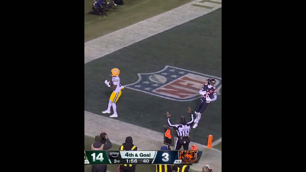 🔥 PACKERS UP 21-3 🔥 Can the Bears make a comeback? 👀 