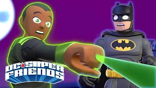 The Joker Creates A Messy Situation For The Batman Dc Super Friends