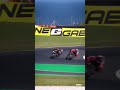 Sam Lowes 🆚 Danilo Petrucci battle for P5 ⚔️ | #AustralianWorldSBK 🇦🇺