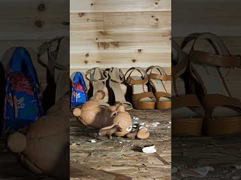 Ornament stomp #crushexperiment #highheels #crushing #crunchycrushing
