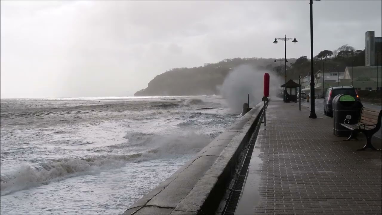 Storm Eunice Update - Sea Getting Rougher - Shanklin Seafront - Isle Of Wight - February 2022 