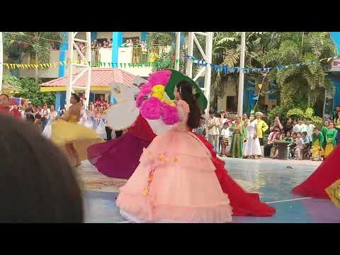 QUEEN'S SHOWDOWN IN FESTIVAL DANCE #queen #queens #festivaldance #beautiful