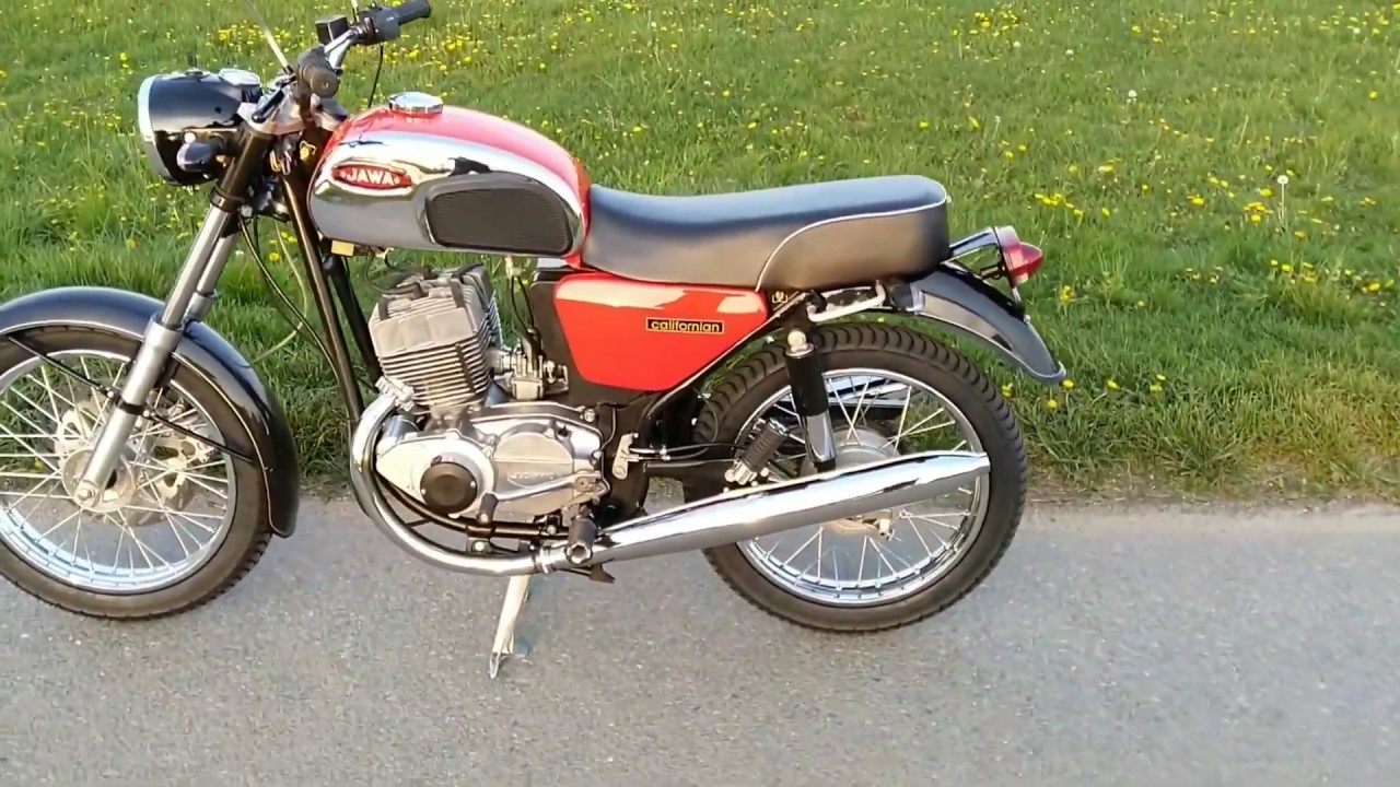 MOTOR RETRO JAWA 350 CALIFORNIAN - YouTube