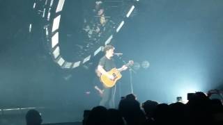 Shawn Mendes - Bad Reputation at the Illuminate World Tour Brussels!