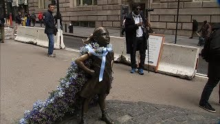 FEARLESS GIRL Statue | Artist Kristen Visbal Reflects One Year Later