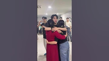 Mẹ & chị gái của Hanbin (TEMPEST)  sang Hàn tham dự SHOW CON ủng hộ Hanbin