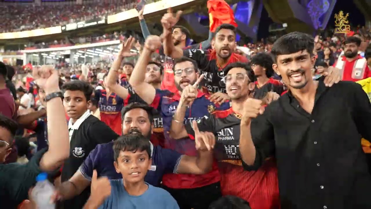 RCB vs GT, IPL 2026 Final: Lucky Fan Receives Signed Jersey from Virat Kohli