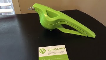 Squissors - The Only Lemon & Lime Squeezer with a Built In Blade