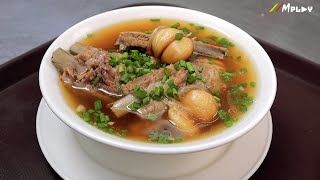 Bak Kut Teh in Yangon / ၀က်နံရိုးပေါင်းနဲ့ ဂဏန်းအသား ကော်ရည်