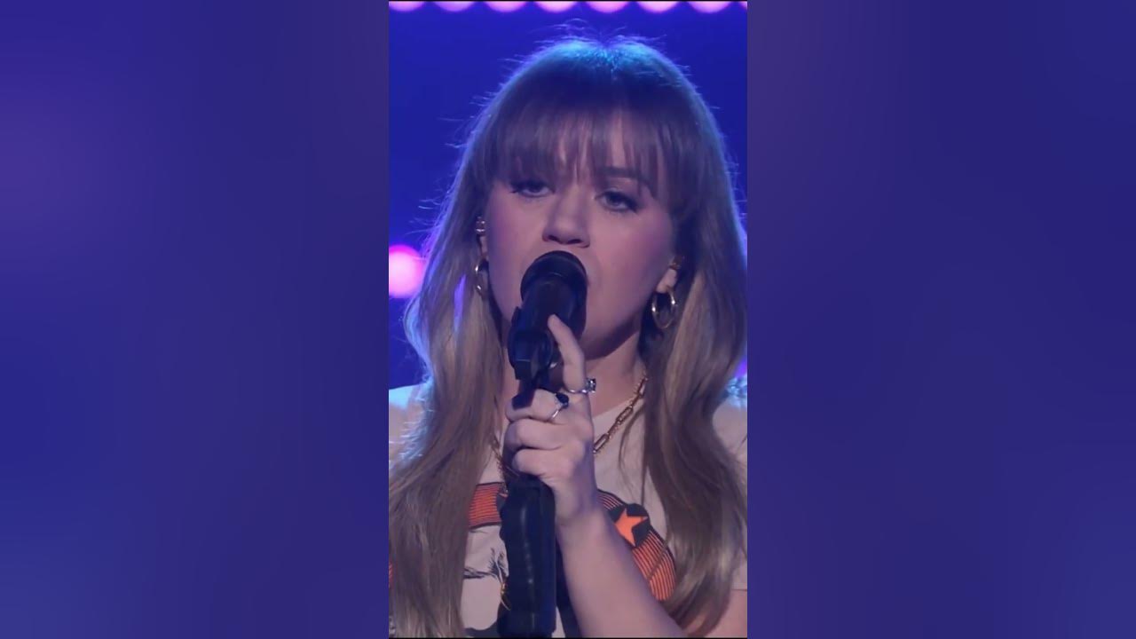 Kelly Clarkson Covers  "Shelter"  By Ray LaMontagne #shorts