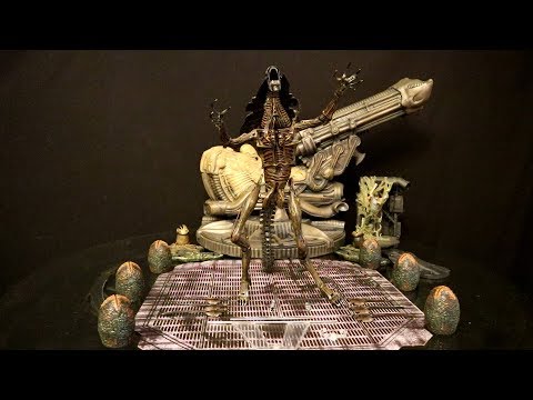 Neca Alien Resurrection Queen Alien Action Figure Review