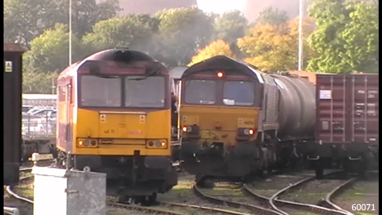 60071 shunting in Didcot Yard 5/10/10