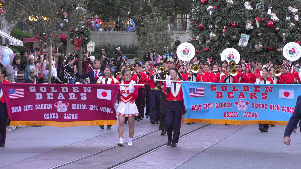 箕面自由学園高校GOLDEN BEARS / Disneyland Park Anaheim（Dec 29,  2025）