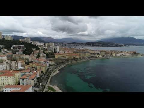 Coronavirus : Ajaccio sous confinement vue du ciel