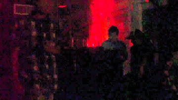 HOME TOWN DJS (X-CesS)  Dropping Proxy - Cypher (Vakkuum Remix) + Vakkuum - Static