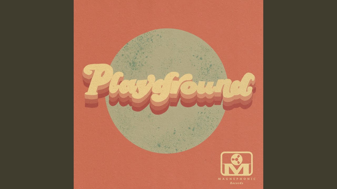 Claire Davis - Thrive / Playground (45t - 7p) [BLACK] (LRK12R