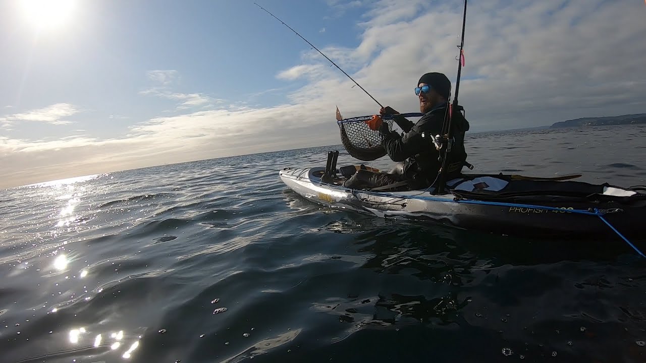 Kayak Fishing NZ Taking out a NOOB ! ( and getting outfished ) YouTube