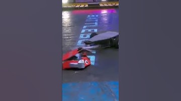 EASY KILL #battlebots #robotwars #bots #botbash #robots #fight #wow #wtf #lol #shorts