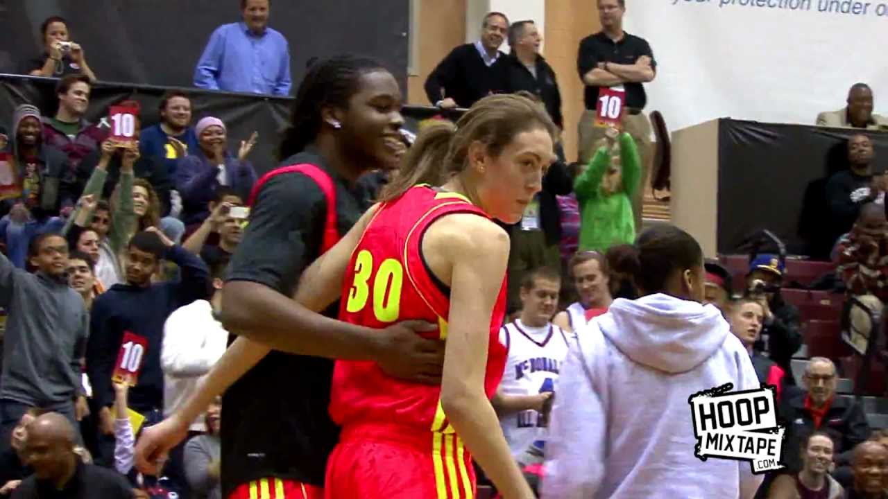 Girl Dunks TWICE! 6'3 Breanna Stewart 