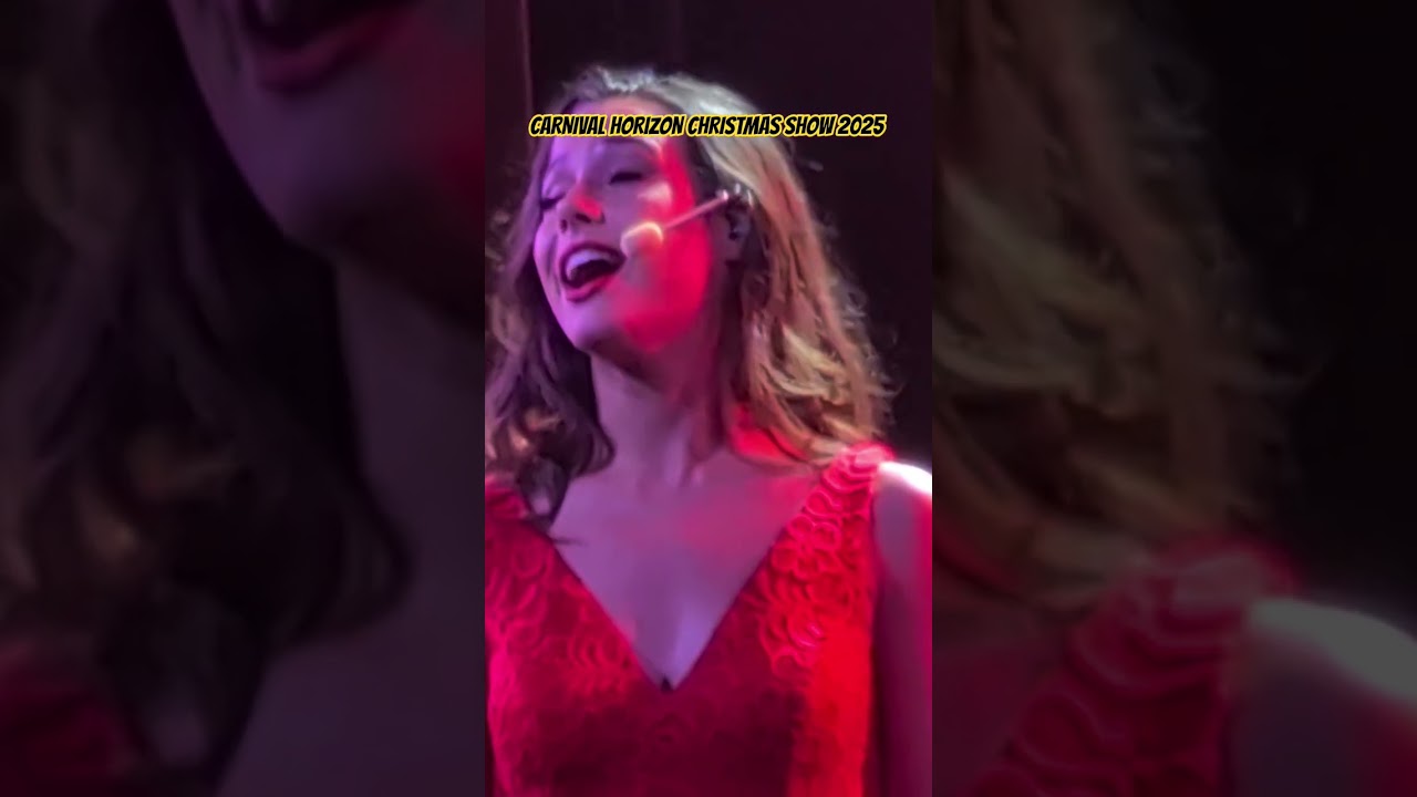 'Merry Christmas' song at the Carnival Horizon Christmas Show! 2025