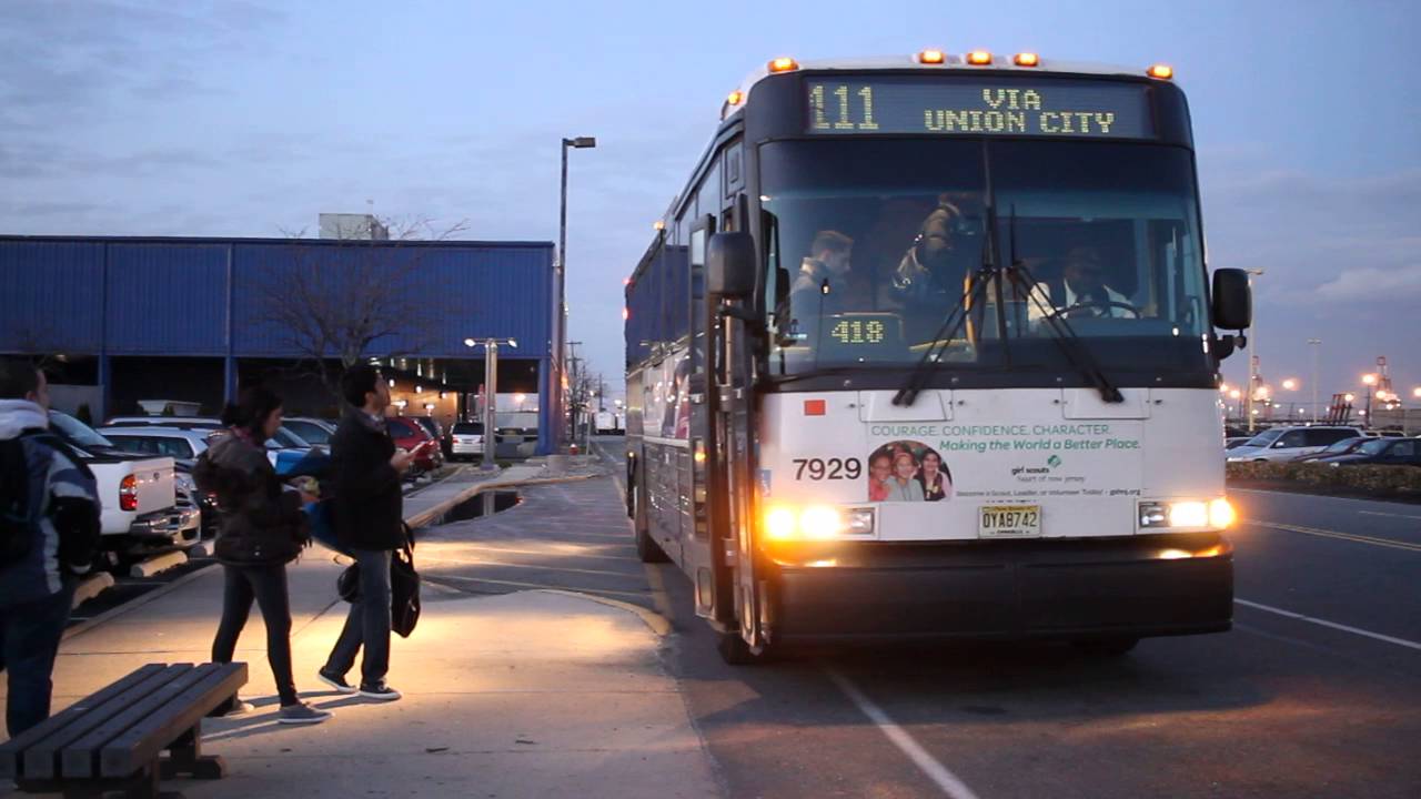 New Jersey Transit Mci 7929 On The 111 Youtube