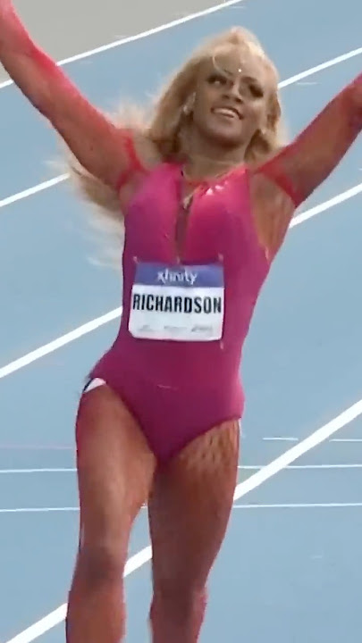 Sha'Carri making it look EASY 🏃‍♀️