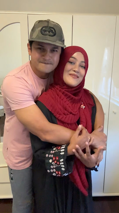 Niloy Alamgir and his wife #tasnuvahridi #love #trending #niloyalamgir