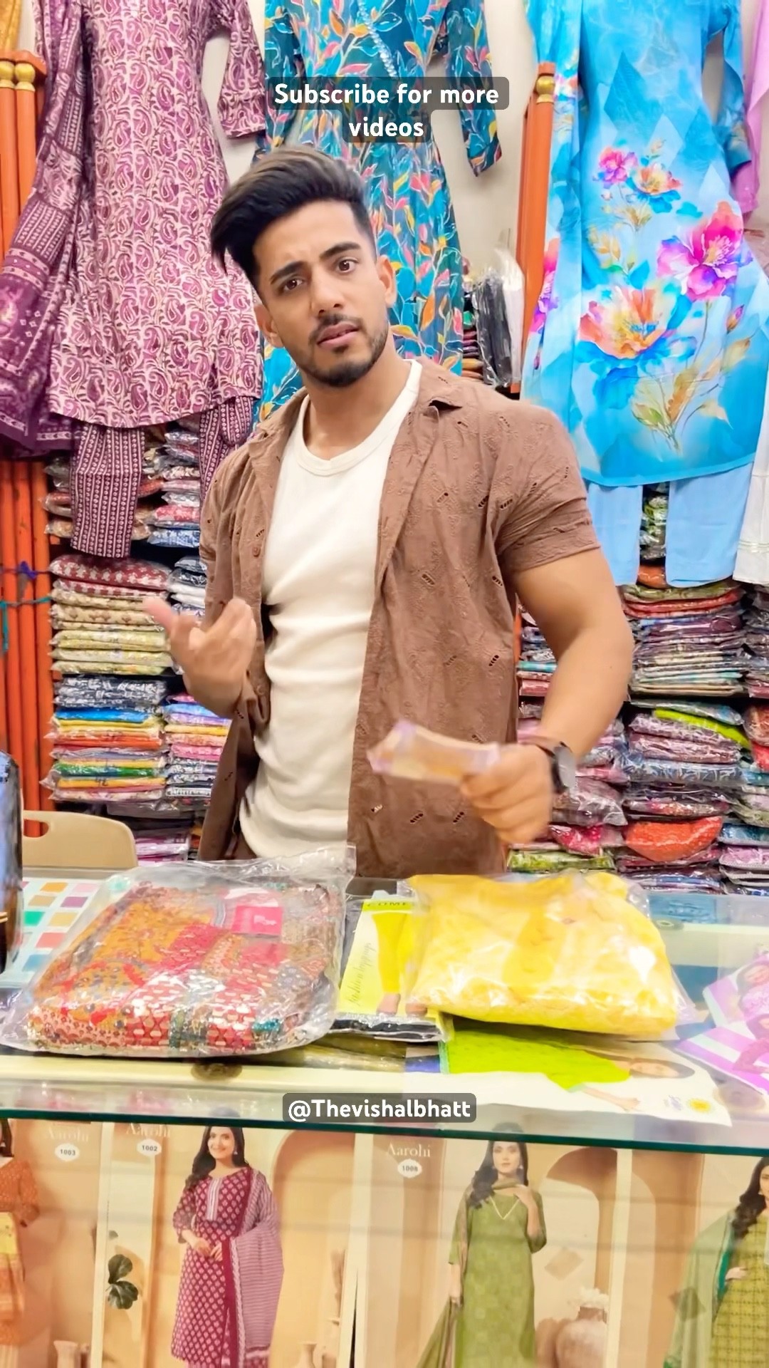Aajkal Sab online nahi milta ? | kadwa hai per sach hai ? #comedy  #vishalbhatt #shorts
