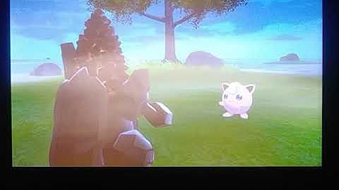 Random Shiny Fomantis while hunting buneary in Pokemon Sword Isle of Armor