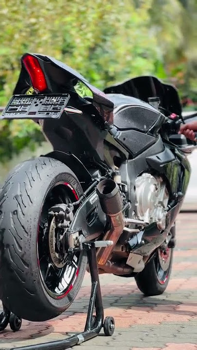 The 🏍  bike  sounds 👌 🔥