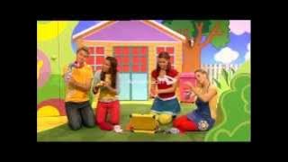 Hi-5 Sharing Stories 2 Sock Puppets