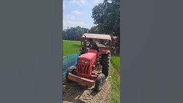 Tractor stunt #shortvideo #shorts #assamesjcb #youtubeshorts,#automobile #tractorvideo #jcbgadi