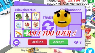 OMG 😱 EVERYONE WAS SPECTATING THIS TRADE?! 😰 AM I TOO OVER FOR THAT PET?! 😲😥 Adopt Me - Roblox