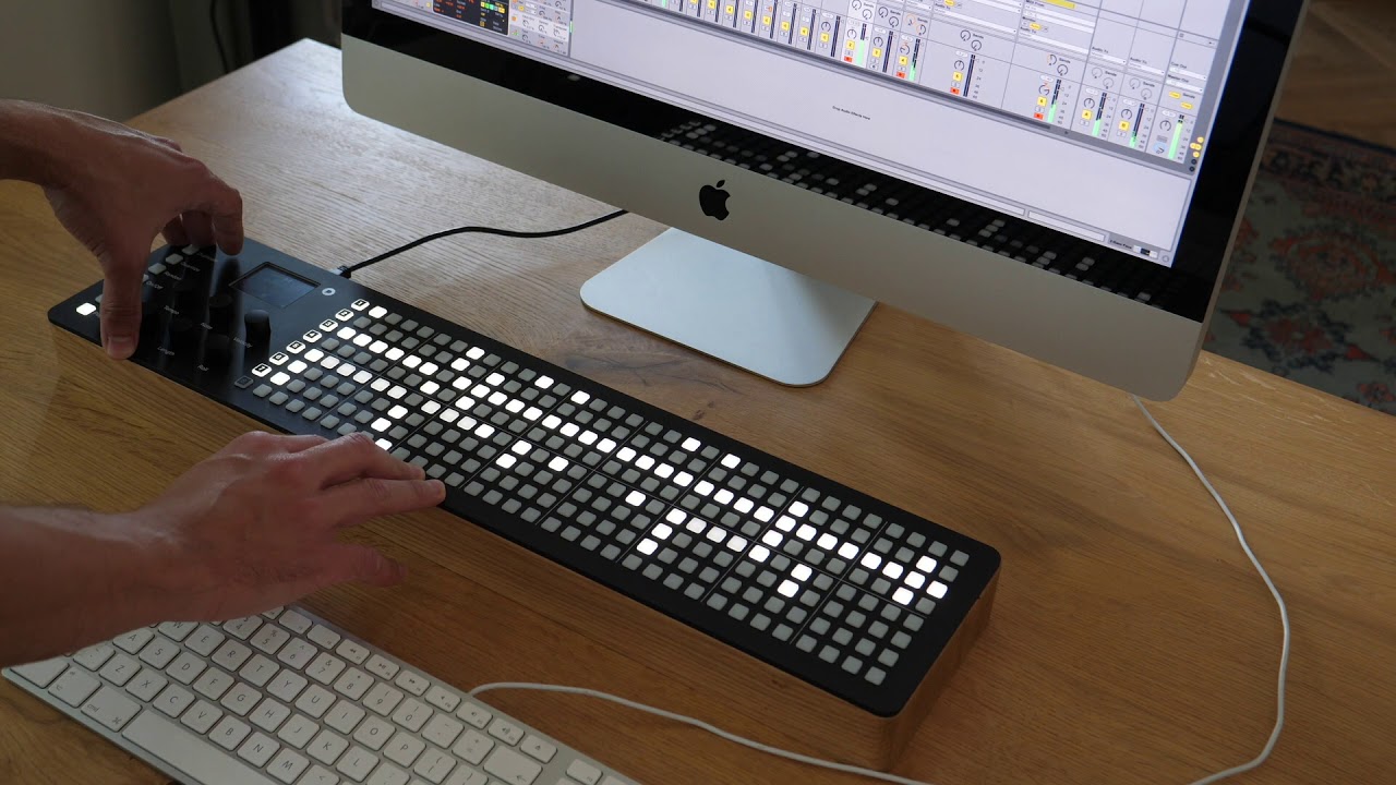 Polyend Seq MIDI Sequencer - Trapped - YouTube