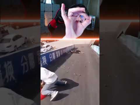 ردة فعل اللي لابس اسود