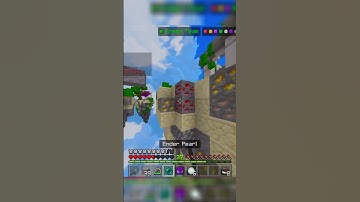 Why YOU NEED Hotkeys in Skywars (Hive Minecraft Bedrock) #shorts #minecraft #hive