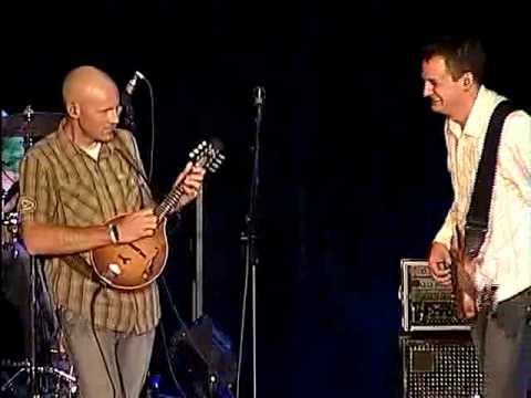 Mandolin and Bass Duel - Ryan Shupe & the RubberBand