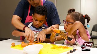 'New Week, New You': Culinary program teaches families new, health cooking techniques Details